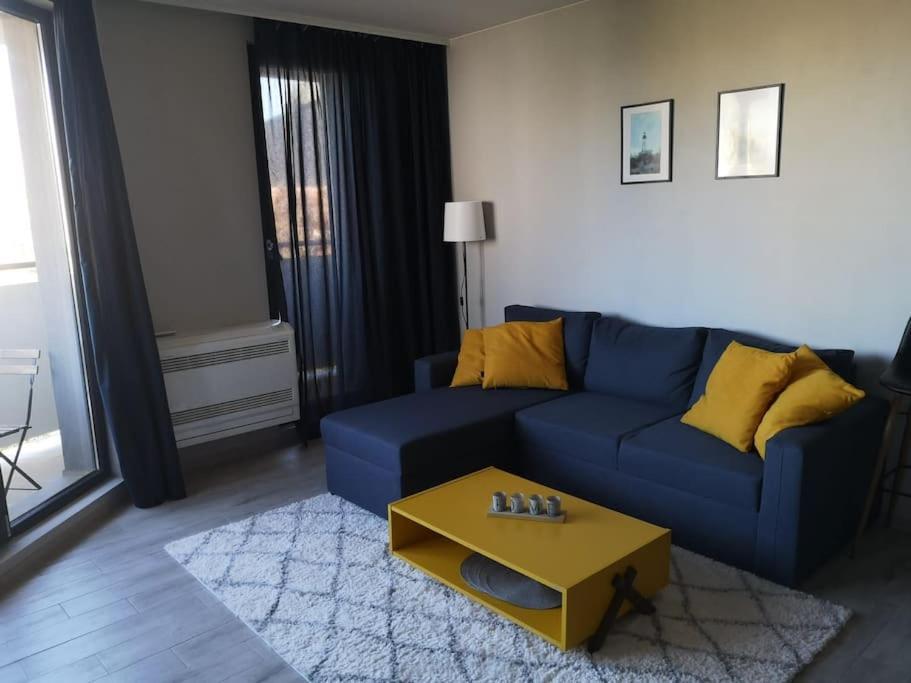 Apartment Opalchenska / Pirotska София Экстерьер фото